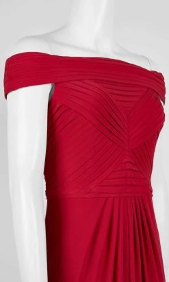 Adrianna Papell - AP1E206254 Pleated Off Shoulder Sheath Dress Formal Gowns