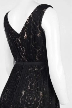 Cocktail Dresses Adrianna Papell - Lace V-Neck Dress AP1D100192