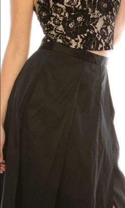 Adrianna Papell - MN2E200991 Two-Piece Halter Dress Formal Gowns