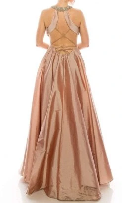 Aidan Mattox - MD1E200589 Beaded Halter Taffeta Dress Formal Gowns