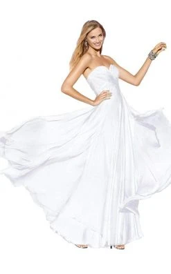 Alyce Paris - 35595 Ruched Strapless Sweetheart Long Gown - 1 Pc White In Size 6 And 1 Pc Water In Size 12 Available