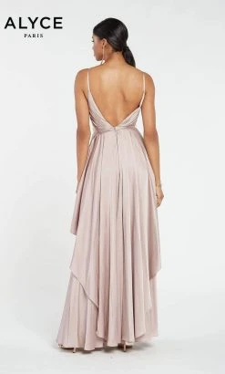 Alyce Paris - 60091 Ruched Plunging Tiered Evening Dress Formal Gowns