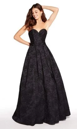 Formal Gowns Alyce Paris Strapless Sweetheart Neck Jacquard Ballgown 60127