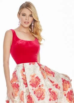 Ashley Lauren - 1345 Sleeveless Metallic Brocade Floral Ballgown