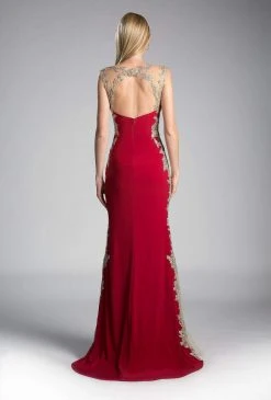 Cinderella Divine - 8988 Sleeveless Lace Sweetheart Fitted Dress Formal Gowns