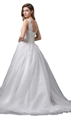 Formal Gowns Dancing Queen Bridal - Sleeveless Embroidered Bodice Long Ballgown 71 - 1 Pc Off White In Size XS Available