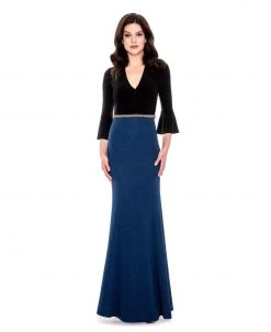 Decode 1.8 - V Neck Quarter Length Long Dress 183812