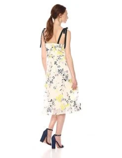 Cocktail Dresses Donna Morgan - D5845M Embroidered V-neck A-line Dress 8 Cocktail Dresses Donna Morgan - D5845M Embroidered V-neck A-line Dress