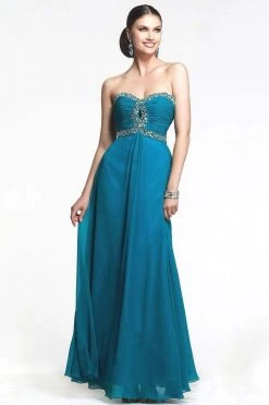 Faviana - 7366 Crystal-Crusted Keyhole Chiffon Gown
