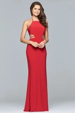 Faviana - S10058 Halter Neck Sheath Jersey Gown