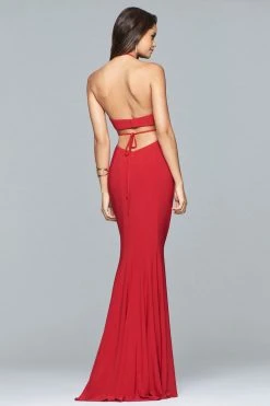 Faviana - S10058 Halter Neck Sheath Jersey Gown