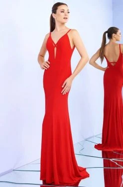 Ieena Duggal - 26094I Sleek V-neck Trumpet Dress With Train