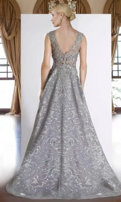 Janique - 85124 Illusion Lace Appliqued Geometric Gown In Grey 7 Janique - 85124 Illusion Lace Appliqued Geometric Gown In Grey