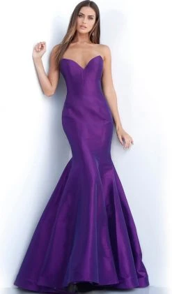 Jovani - 67412 Strapless Plunging Sweetheart Mermaid Dress With Train