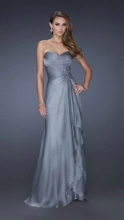 La Femme - 20479 Jeweled Lace Applique Sweetheart Gown Formal Gowns
