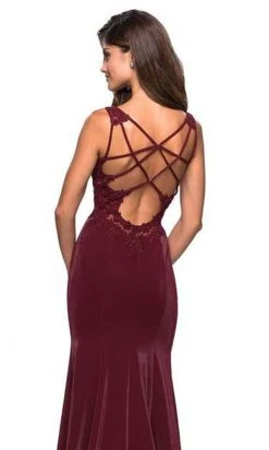La Femme - Deep Sweetheart Strappy Back Trumpet Gown 27474SC - 1 Pc Wine In Size 0 Available