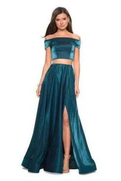 La Femme - Off Shoulder Fitted Fold-Over A-Line Dress 26919SC - 1 Pc Navy In Size 0 Available Formal Gowns