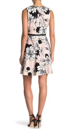London Times - T3993M Sleeveless Floral Print Crepe A-Line Dress 16 London Times - T3993M Sleeveless Floral Print Crepe A-Line Dress