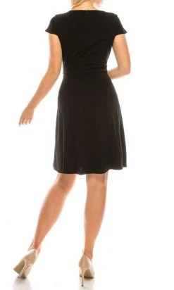 London Times - T4589M Rectangular Split Neck Crepe A-Line Short Dress Cocktail Dresses
