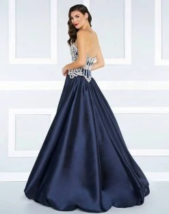 Formal Gowns Mac Duggal - 62894R Embellished Sweetheart Ballgown