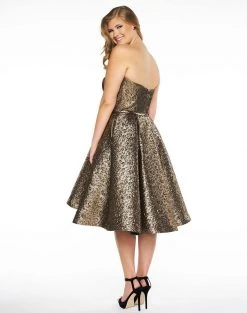 Mac Duggal - 66280F Metallic Sweetheart Pleated A-line Dress