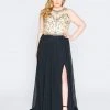 Mac Duggal - 77372F Embellished Lace Jewel Neck A-line Dress Formal Gowns