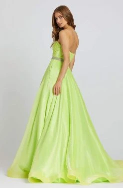Formal Gowns Mac Duggal Ballgowns - 67105H Strapless Ruched Sweetheart Ballgown