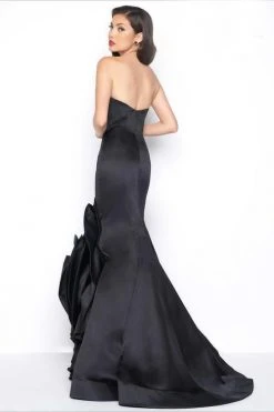 Formal Gowns Mac Duggal - Black White Red Style 85513R