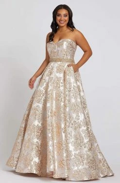 Formal Gowns Mac Duggal Fabulouss - 67238F Sweetheart Strapless Long Gown