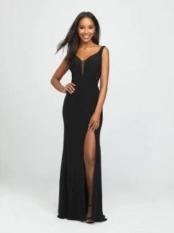 Formal Gowns Madison James - 19-191 Lace Jersey Deep V-neck Sheath Dress