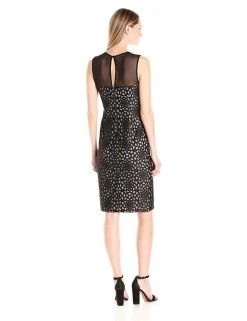 Maggy London - G2721M Sleeveless Keyhole Back Burnout Scuba Dress