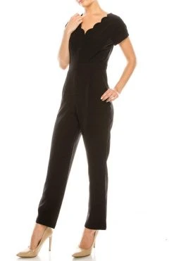 Maggy London - G3823M Scalloped V-Neck Jumpsuit Prom Dresses