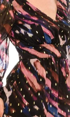 Plus Size Dresses Maggy London - G4814M V-Neck Empire Short Dress