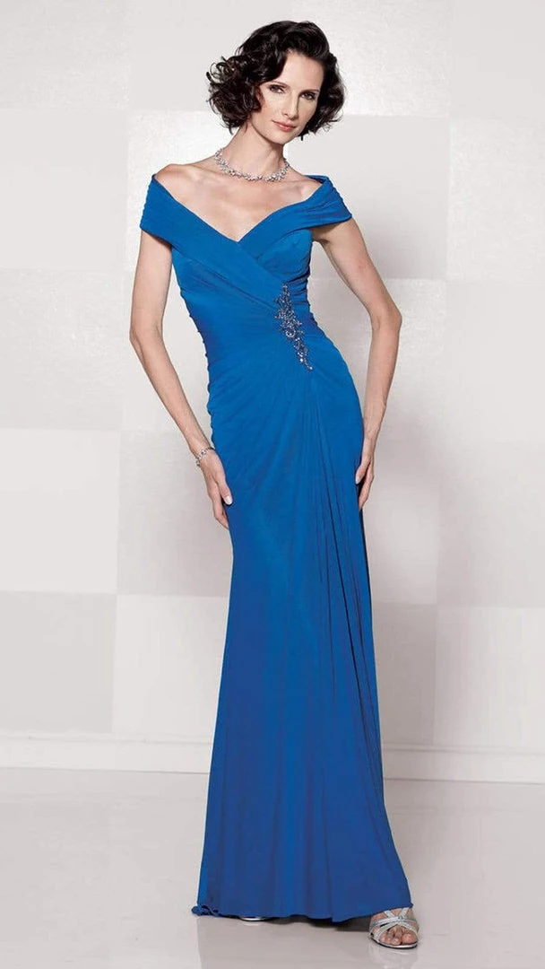 Mon Cheri - 114670 V-neck Sheath Dress In Periwinkle - 1 Pc. Periwinkle In Size 10 Available Formal Gowns 4 Mon Cheri - 114670 V-neck Sheath Dress In Periwinkle - 1 Pc. Periwinkle In Size 10 Available Formal Gowns