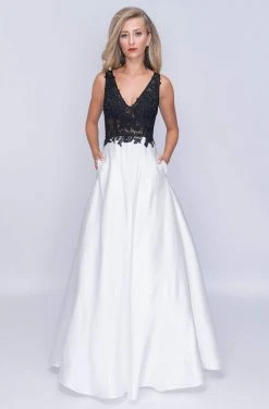 Nina Canacci - 3145 Embellished Lace V-neck A-line Dress Formal Gowns