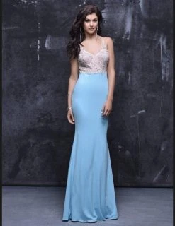 Formal Gowns Nina Canacci - V-Neck Long Prom Dress 7368