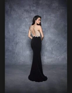 Formal Gowns Nina Canacci - V-Neck Long Prom Dress 7368
