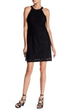 Nine West - 10648066 Halter Lace Sheath Cocktail Dress Cocktail Dresses