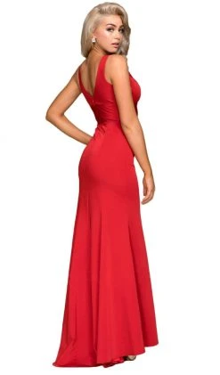 Nox Anabel - Q010 Plunging V-neck Sheath Dress
