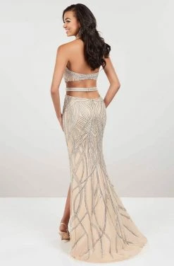 Panoply - 14956 Embellished Deep Halter V-neck Trumpet Dress
