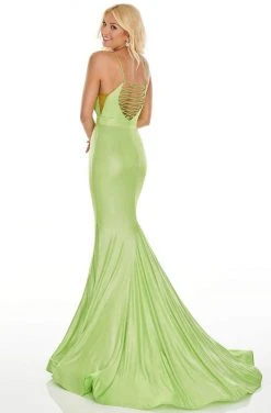Formal Gowns Rachel Allan Prom - 7118 Deep V-Neck Mermaid Dress With Train