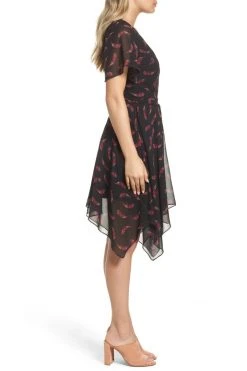 Sam Edelman - 61F010 Feather Print Handkerchief Hem Dress