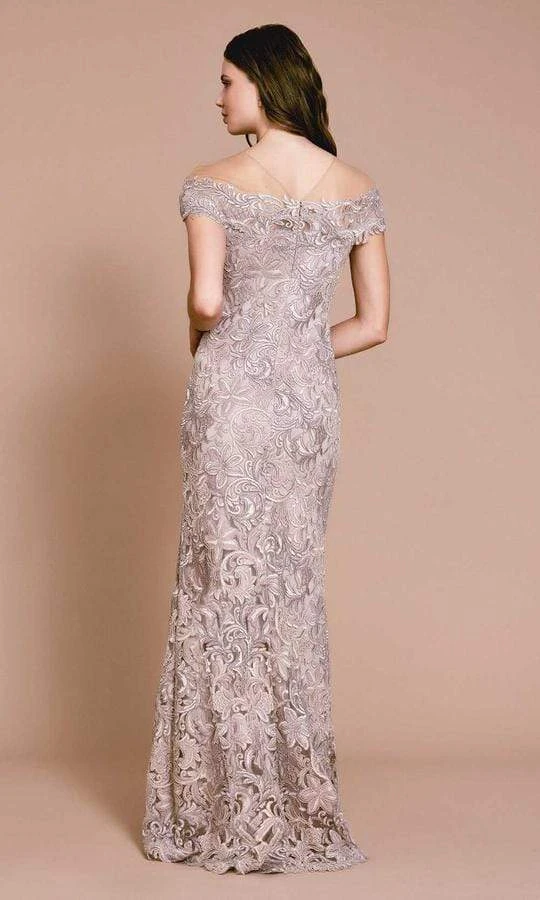 Tadashi Shoji - Embroidered Off Shoulder Markle Gown - 1 Pc Latte In Size 8 Available 4 Tadashi Shoji - Embroidered Off Shoulder Markle Gown - 1 Pc Latte In Size 8 Available