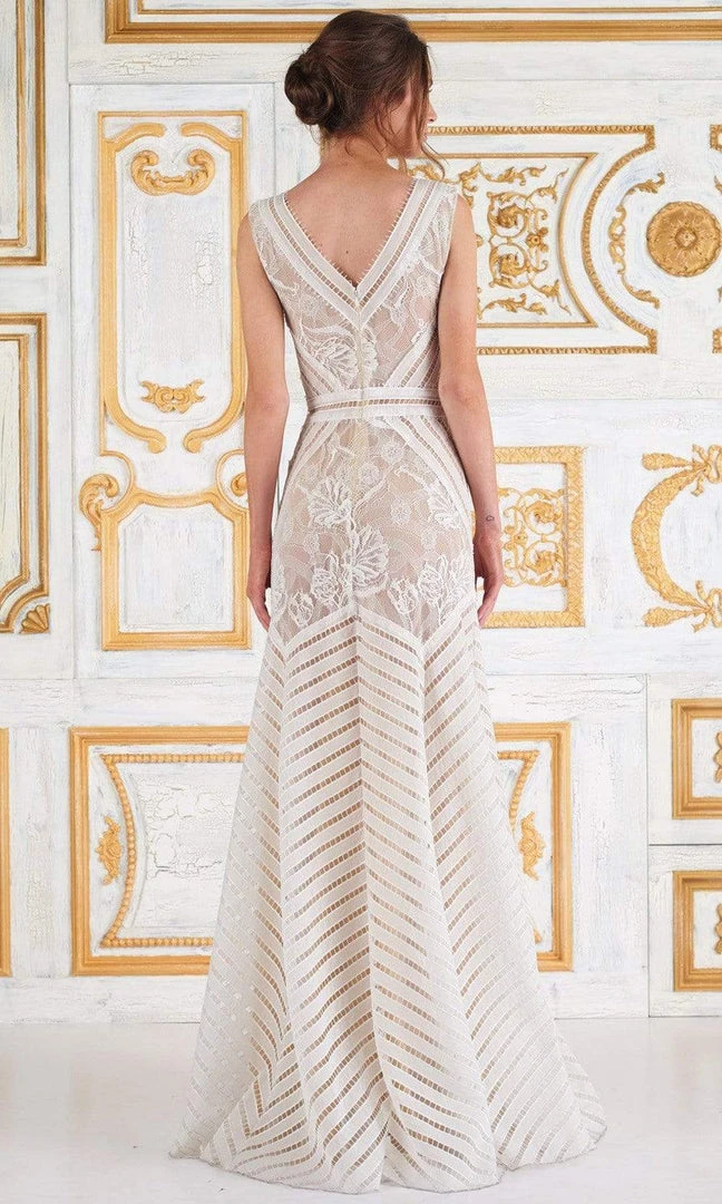 Formal Gowns Tadashi Shoji - Lace V-Neck Zigzag A-Line Evening Dress - 1 Pc Ivory/Petal In Size 8 Available 4 Formal Gowns Tadashi Shoji - Lace V-Neck Zigzag A-Line Evening Dress - 1 Pc Ivory/Petal In Size 8 Available