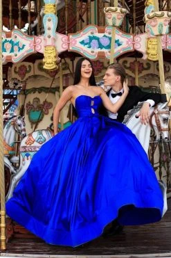 Tarik Ediz - 50478 Strapless Sweetheart Bow Accent Prom Gown Formal Gowns