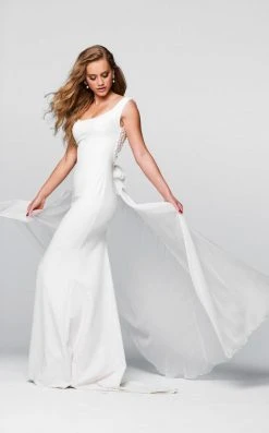 Tarik Ediz - Bedazzled Scoop Neck Dress 50055 Formal Gowns