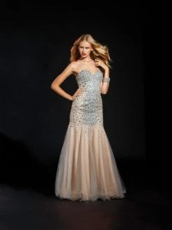 Formal Gowns Terani Couture - Scintillating Bejeweled Sweetheart Fit And Flare P1575
