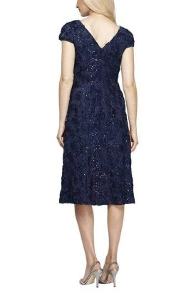 Alex Evenings - 1121570 Sequined Rosette Lace A-line Dress