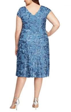 Alex Evenings - 4121570 Lace Cap Sleeves Plus Size Knee Length Dress