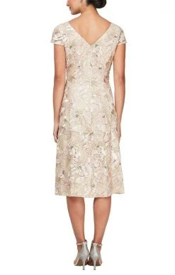 Alex Evenings - 81122331 Illusion Jewel Floral Soutache Dress